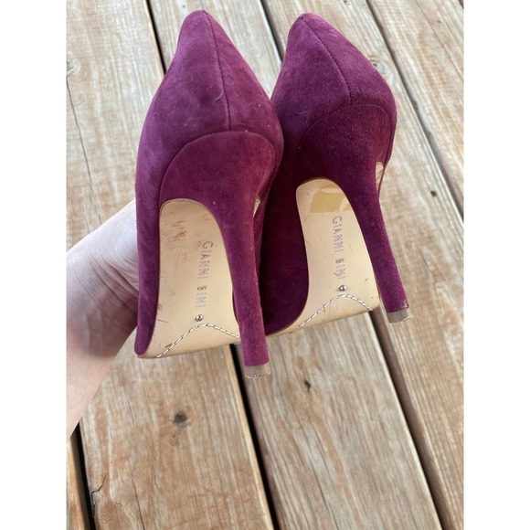 Gianni Bini Burgundy Heels For Fur Puff Pointed Toe Pumps Size 8 - Picture 7 of 10